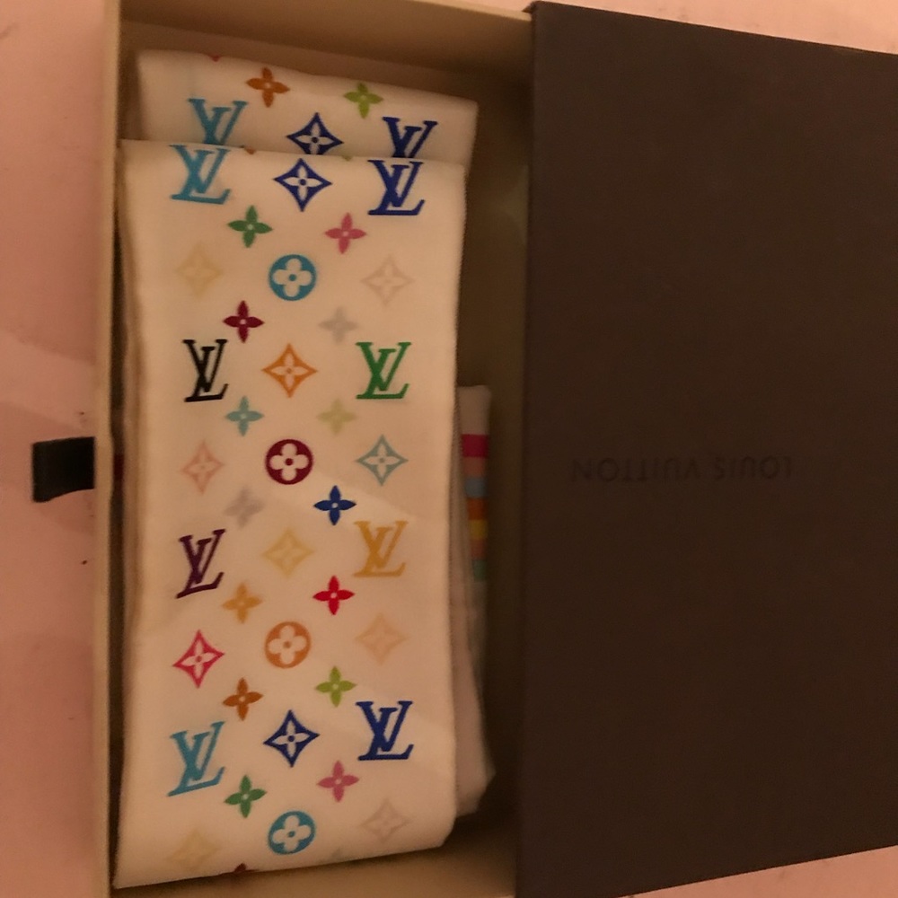 New in box Louis Vuitton multicolored twilly scarf